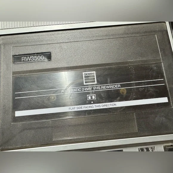 Gemini vintage vhs video rewinder - Picture 6 of 7